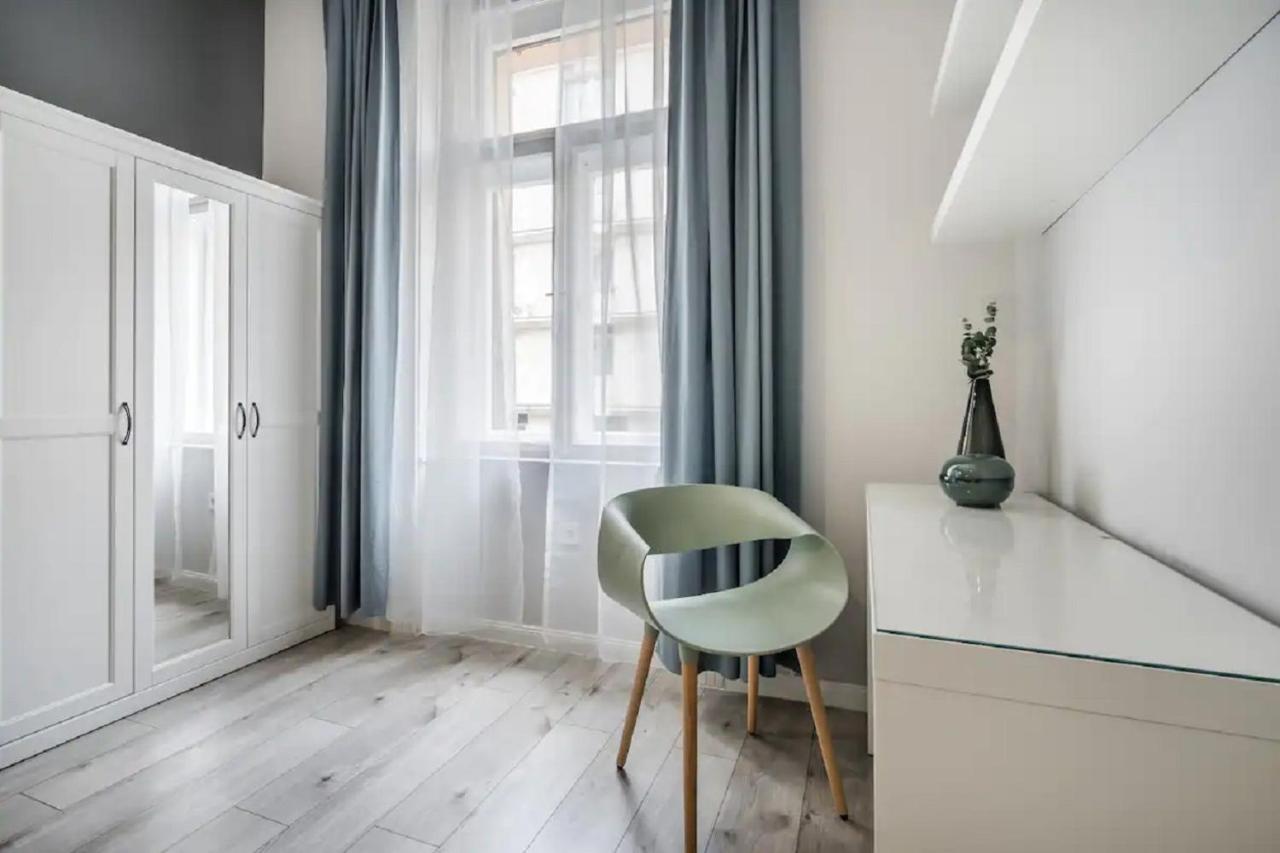 Trendy Design Apartment Budapest Luaran gambar