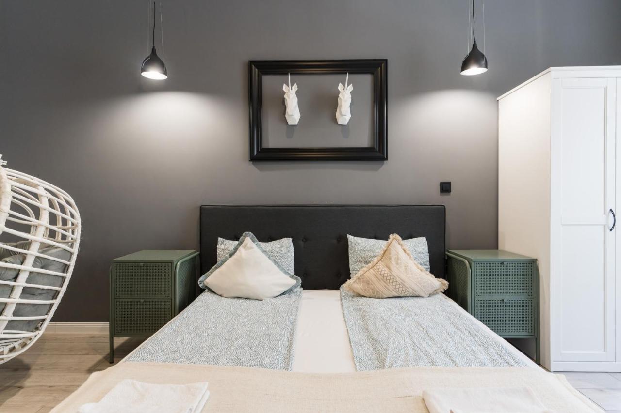 Trendy Design Apartment Budapest Luaran gambar