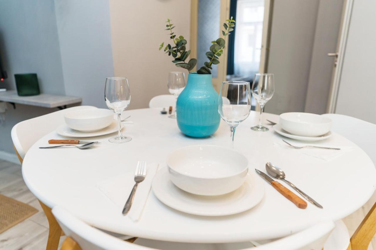 Trendy Design Apartment Budapest Luaran gambar